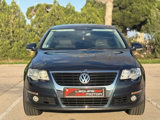 Volkswagen Passat 2.0 TDI o40CV DSG 2007