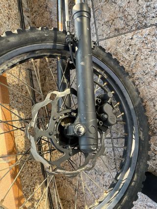 Horquillas derbi senda y llanta de cros