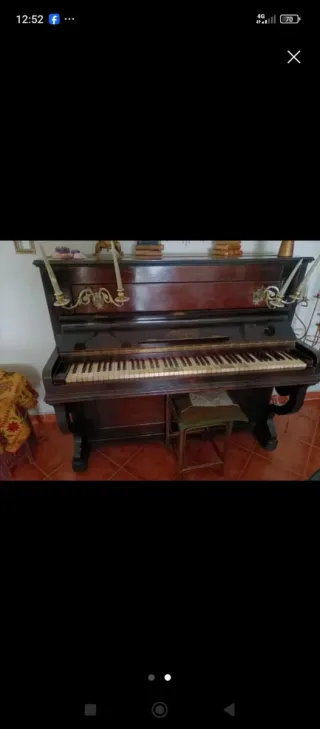 Piano Piazza Sevilla