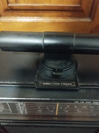 Rádio INTRON MULTIBAND Preto