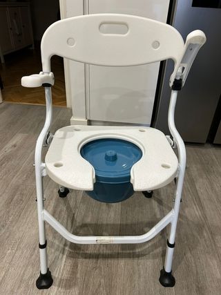 Silla ducha plegable con inodoro (WC). Como nueva