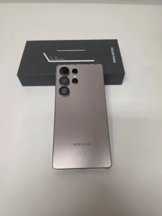 Samsung Galaxy S25 Ultra 512 GB como nuevo