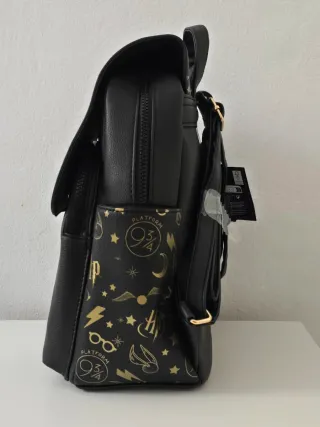 Mochila Harry Potter Negra y Dorada