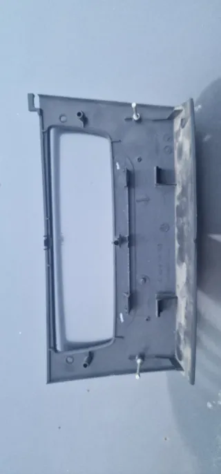 Embellecedor Carcasa Radio BMW E90