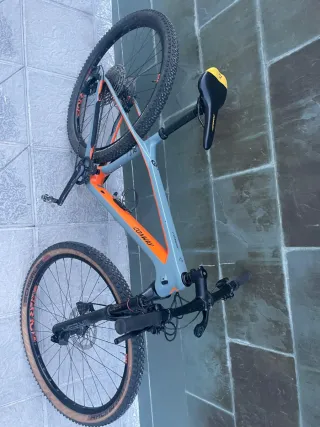 Bicicleta Conway RLC 4 XT Gris/Naranja