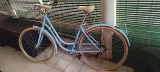 Bicicleta de paseo adriática celeste