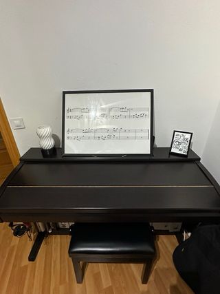 Piano Yamaha Clavinova CVP-503 con USB grabador