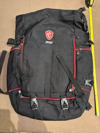 Mochila MSI Negra y Roja