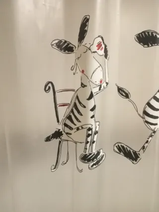 Cortina de ducha para baño con diseño de cebras