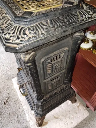 Estufa antigua de fundición
