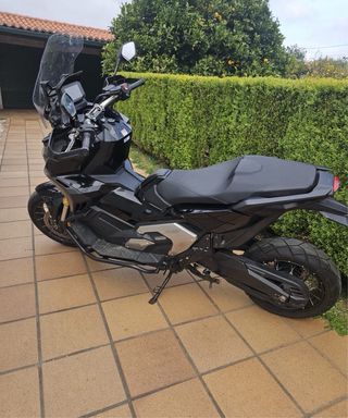 Honda X-ADV 750 Negra (2021-2024)