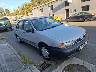 Nissan Almera 1999