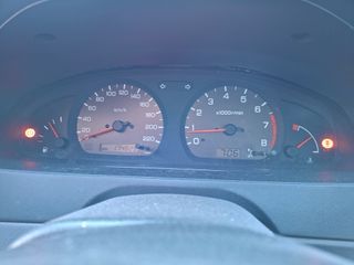 Nissan Almera 1999