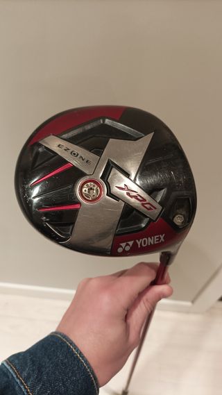 Palo de golf Yonex Ezone XPG 10.5°. Driver.