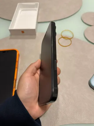 IPHONE 16 PRO MAX TITANIO 256GB D