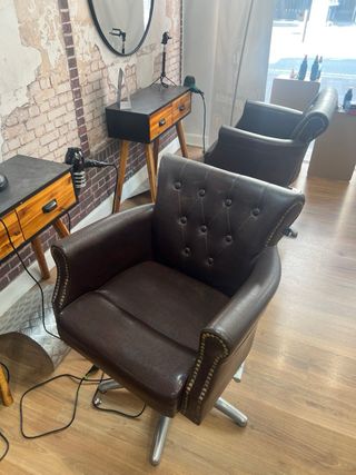 Sillón Barbería Vintage Cuero Marrón