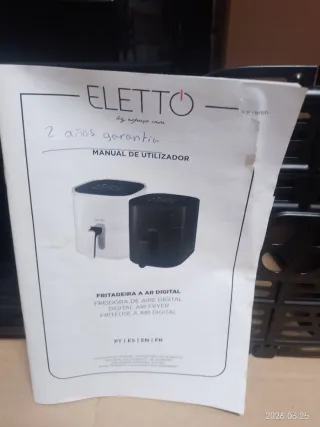 Freidora de Aire Eletto 5L Negra y regalo
