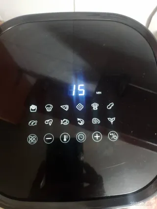 Freidora de Aire Eletto 5L Negra y regalo