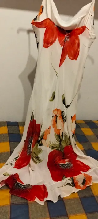 Vestido midi estampado floral