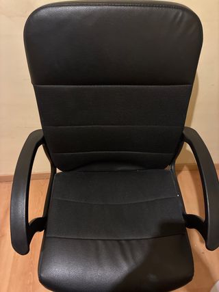 Silla IKEA RENBERGET como nueva – cómoda