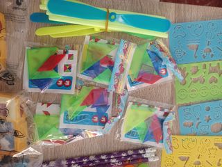 Lote de juguetes varios