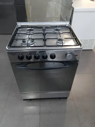 Cocina Corberó Gas Butano con Horno Eléctrico