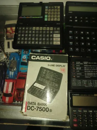 Calculadora Casio fx-82LB