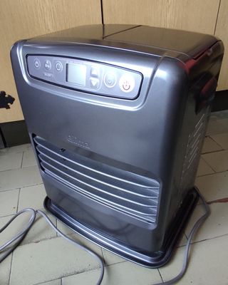 Stufa Qlima SRE 3631 TC-2 combustibile liquido