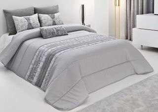 Colcha 250x260 cm + 3 Cojines