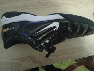 Zapatos Nike Total 90 III Talla 42