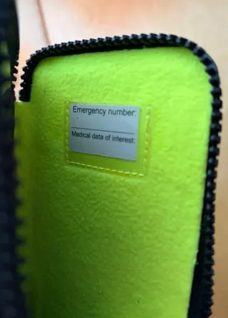 Funda negra Baggicase Talla M