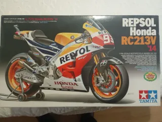 Maqueta Tamiya 1/12 Honda Repsol RC213V '14