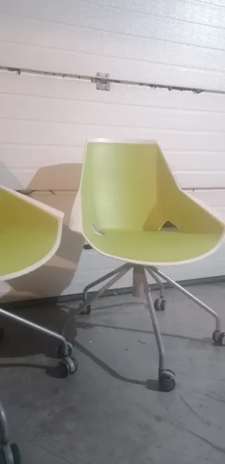 Sillas de oficina (confidente)