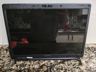 Pantalla Portátil Compaq c700