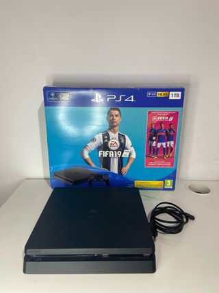 PS4 Slim 1TB FIFA 19 Edición Especial