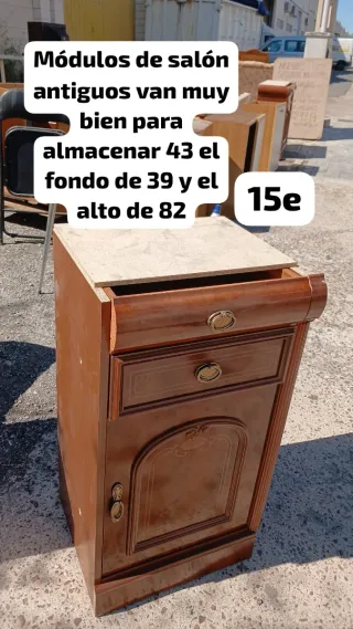 Mueble de salón antiguo 15€