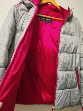 Cazadora cuadros gris y rojo