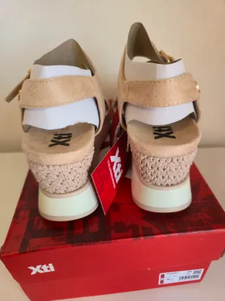 Sandalias XTI Mujer Talla 38 Beige/Blanco