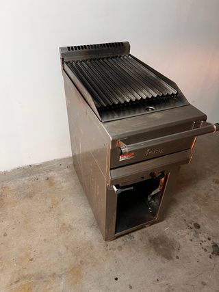 Barbacoa a gas de piedra volcánica y agua Jemi