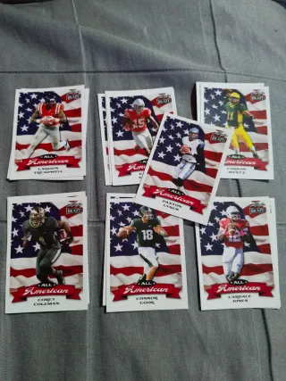 Lote Cards NFL. Más de 200.