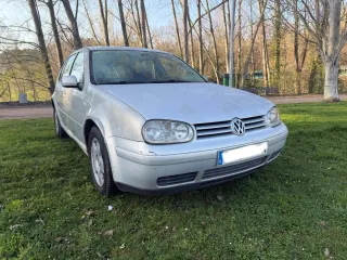 Volkswagen Golf 2000