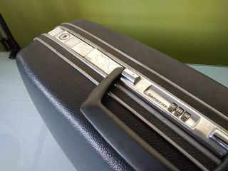 Maleta Samsonite vintage rígida