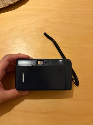 Cámara Nikon AF230 Lente 29mm