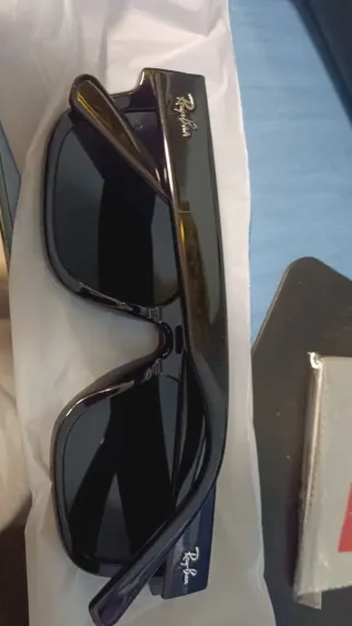 Gafas de sol Ray-Ban 4397 negras