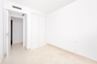 Piso en alquiler en Piovera - Conde Orgaz en Madrid