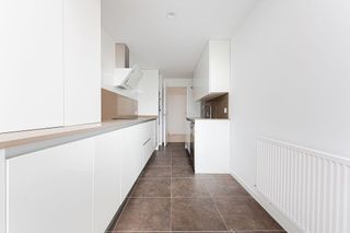 Piso en alquiler en Piovera - Conde Orgaz en Madrid