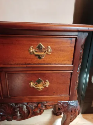 Mueble auxiliar estilo Chippendale, sin envío