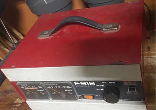 Cargador de Baterías Ferve F-918 6V/12V/24V