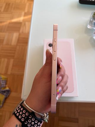 iPhone 13 Rosa