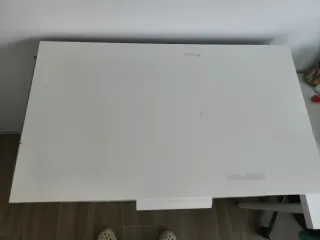 Cómoda Ikea Brinnes Madera y Cristal